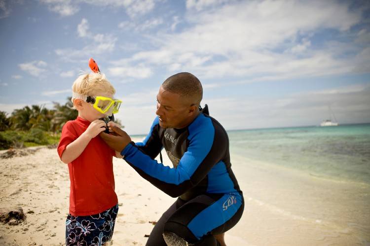 Snorkeling with Kids Ambergris Caye